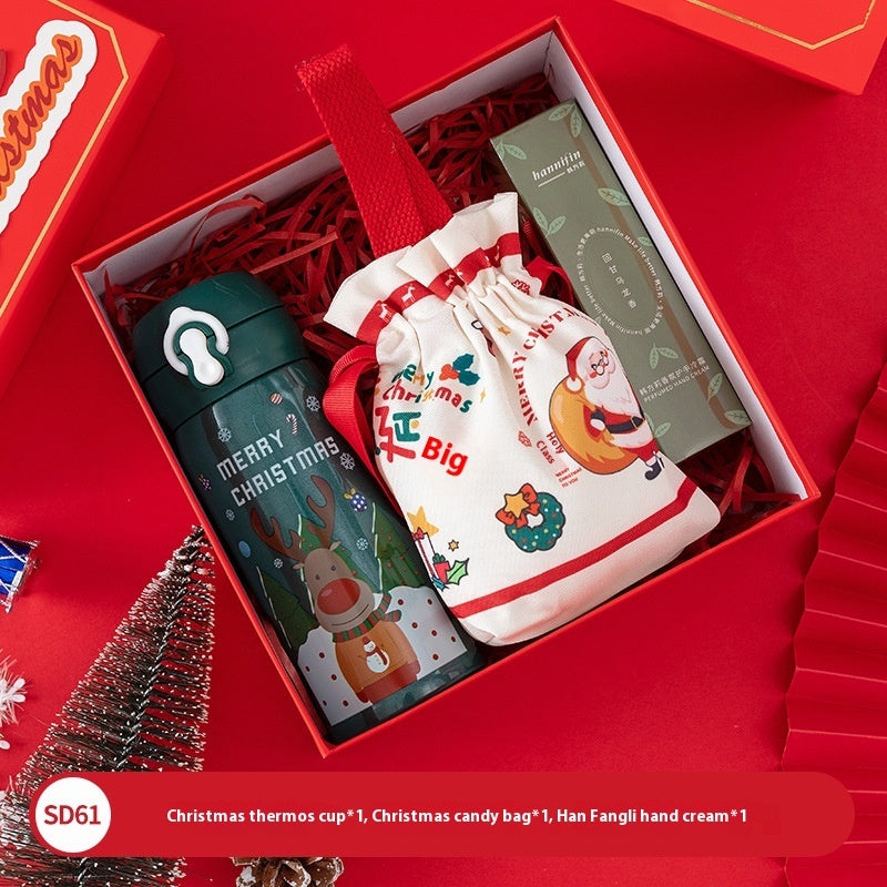 Creative Christmas Gift Boxes – Cozy Holiday Presents for Everyone