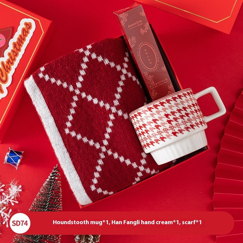 Creative Christmas Gift Boxes – Cozy Holiday Presents for Everyone