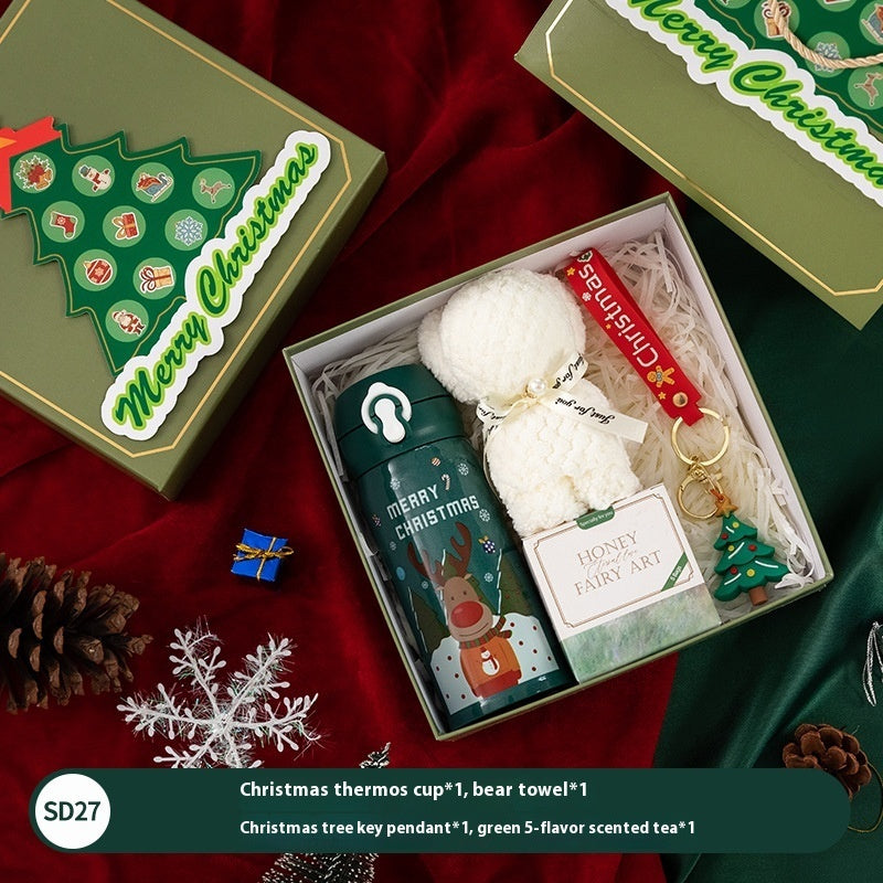 Creative Christmas Gift Boxes – Cozy Holiday Presents for Everyone