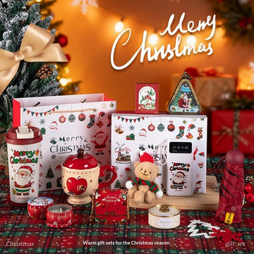 Christmas Bear and Apple Gift Box